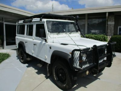 Land Rover Defender 110