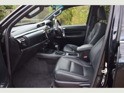 TOYOTA HILUX 2018
