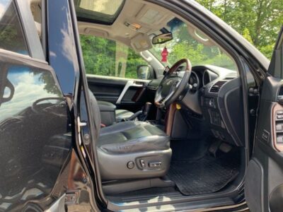 2015 TOYOTA LAND CRUISER