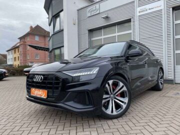 Audi Q8 50TDI quattro S-Line AHK+Pano
