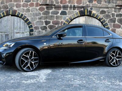 Lexus IS 300h