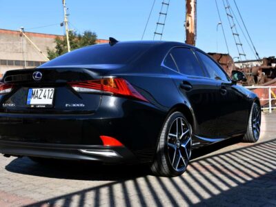 Lexus IS 300h