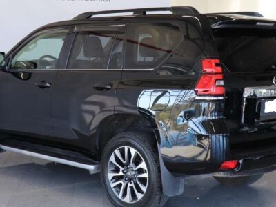 TOYOTA LANDCRUISER